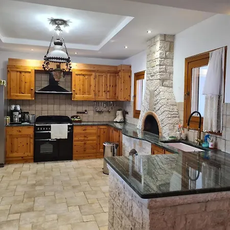 Olive Grove Infinity Views & Timeless Luxury Villa